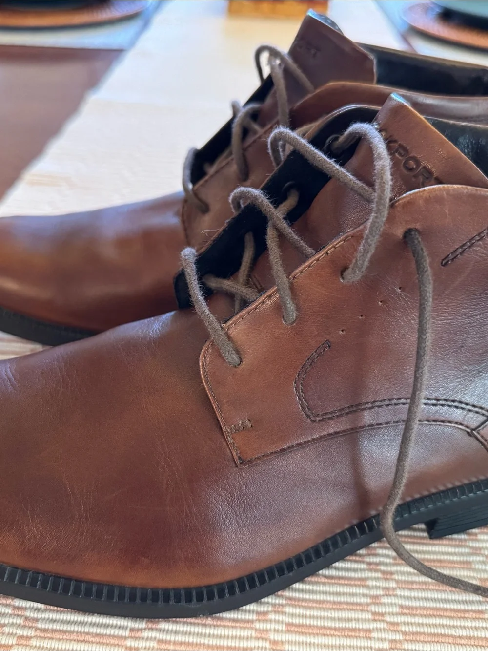Rockport Men's Dark Brown Leather Chukka Boots